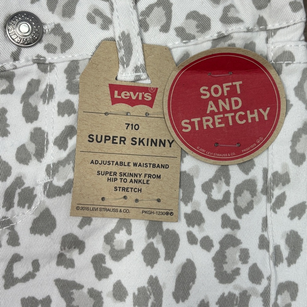 Levi's 710 Super Skinny Leopard Print‎ Jean Baby - Size 18 months NWT - Picture 3 of 6